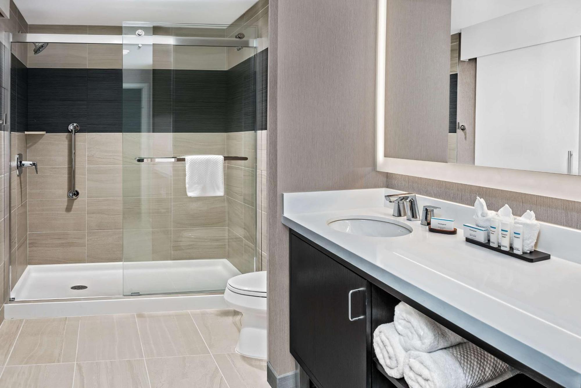 Embassy Suites By Hilton Houston West - Katy Addicks Eksteriør bilde